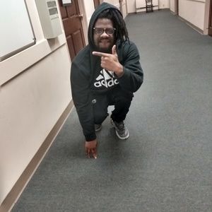 Meet your Posher, Shawntrez